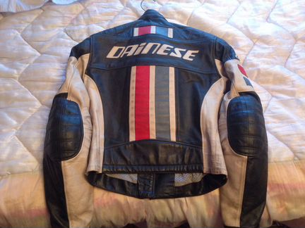 Продается экипировка на мотоцикл