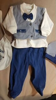 Костюм детский нарядный или на выписку