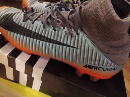 Бутсы Nike 42,5 бу