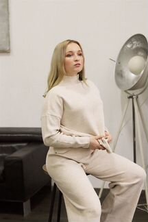 Шерстяной костюм