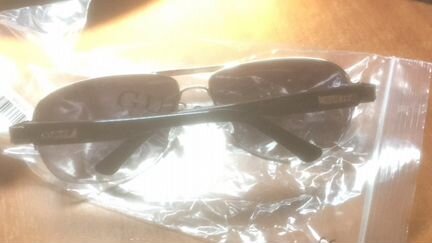 Солнцезащитные очки guess, мужские. Новые