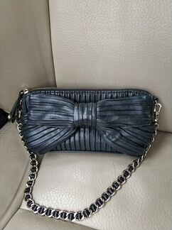 Сумочка чёрная кожаная Moschino