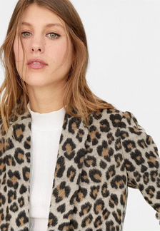 Пальто леопард Stradivarius