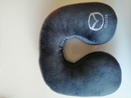 Автомобильная подушка под голову