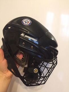 Шлем хоккейный