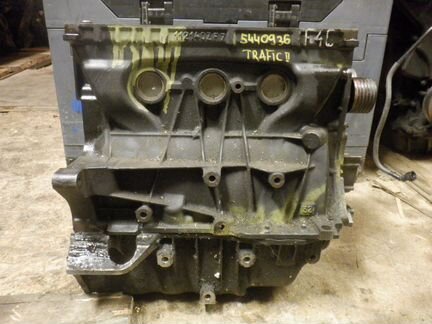 Блок двигателя Опель Vivaro A