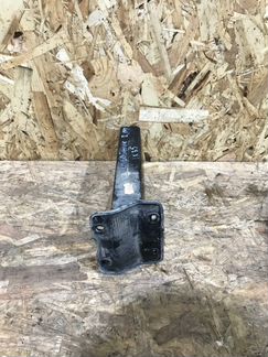 Кронштейн усилителя бампера Hyundai Ix 35 G4KD