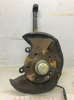 Кулак поворотный левый Mercedes E-Class W210