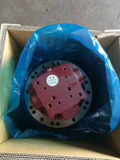 Бортовой редуктор с мотором на рс75