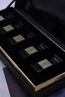 Tom Ford set