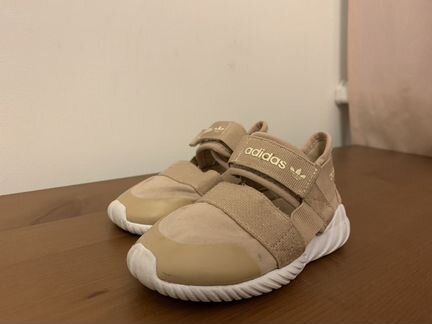 Сандали adidas для девочки, размер 20