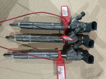 Форсунка Мерседес Вито (W639) 646983 2.2CDi