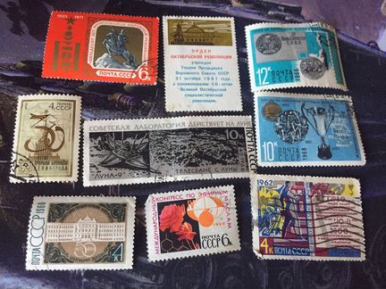 Марки много