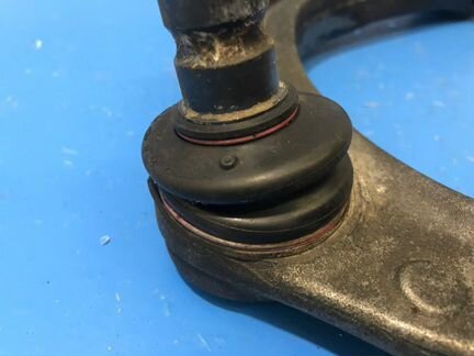 Рычаг поперечный передний Bmw 7-Я Серия G11 B57