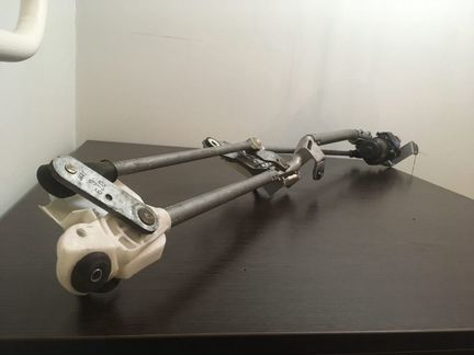 Трапеция дворников Nissan Tiida C11