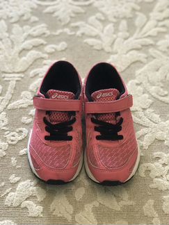 Кроссовки asics размер 28.5 см