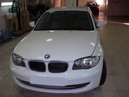 Автостекло лобовое стекло BMW