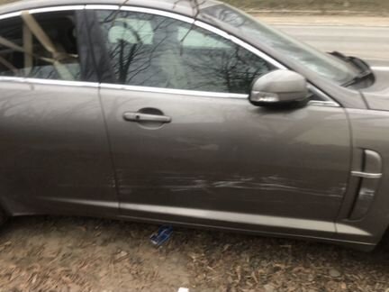 Дверь передняя правая Jaguar XF