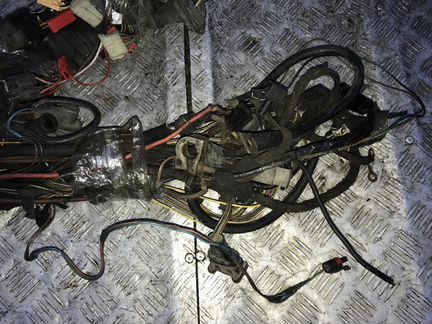 Жгут проводов двигателя VW Passat (B3) 1988-1993
