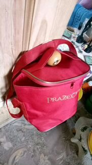 Сумка Prazecka красная,оригинальной формы