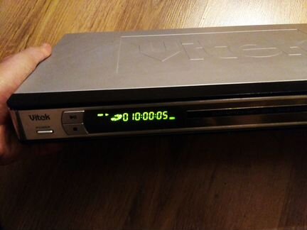 Vitek VT-4074 SR DVD плеер