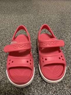Сандалии летние crocks