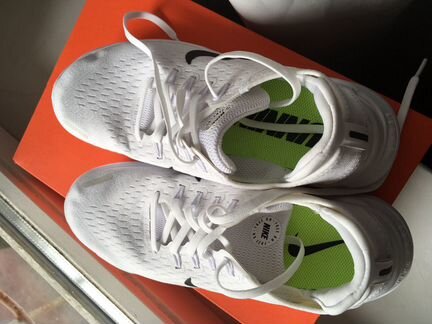 Кроссовки nike мужские белые