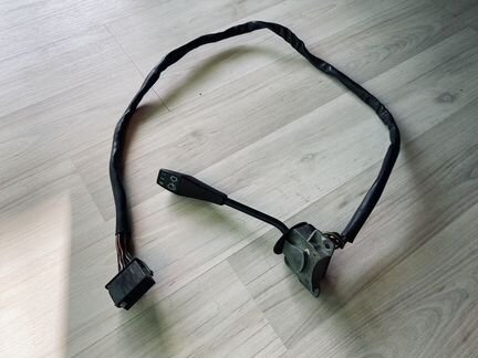 Подрулевой переключатель стеклоочистителей bmw e12