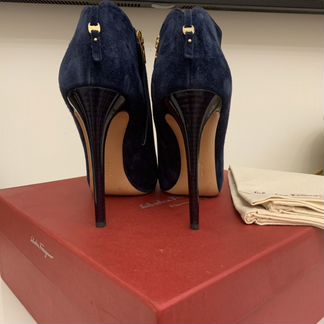 Ботильоны Salvatore Ferragamo