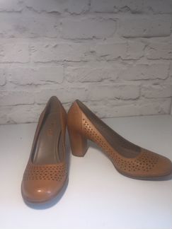 Туфли ecco 38 р новые