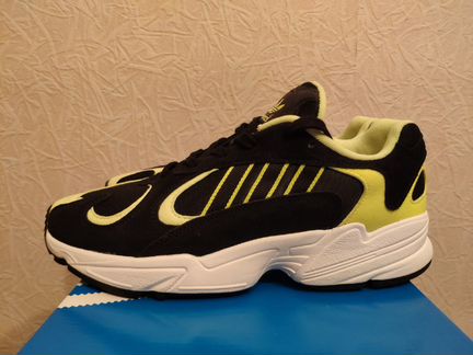Кроссовки Adidas Yung-1. 9 US / 8,5 UK / 42,5 EUR