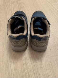 Кроссовки adidas
