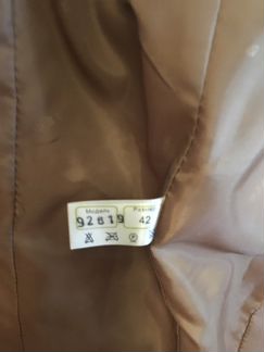 Шуба из мутона с песцовым воротником