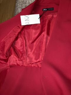Красный жилет zara