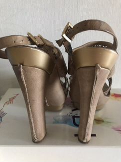 Босоножки Fabi p.37