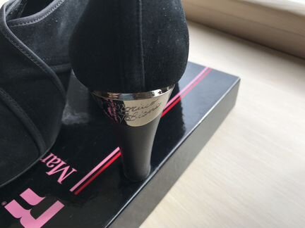 Туфли натуральная замша чёрные Marino Fabiani. Нов