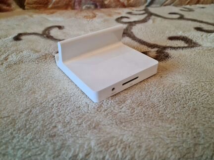 Док-станция Apple iPad Dock для iPad 1/2/3 белая