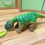 Динозаврик Плео
