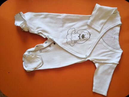 Отдам бесплатно детские вещи 0+