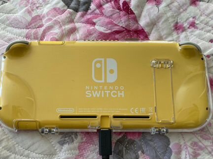 Продаю Nintendo Switch Lite с играми