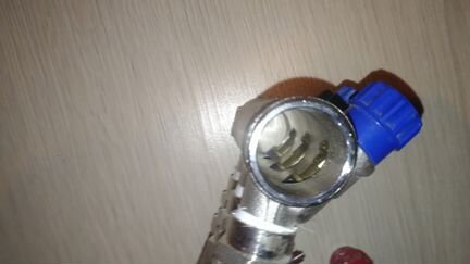 Коллектор Valtec на 3 выхода 1