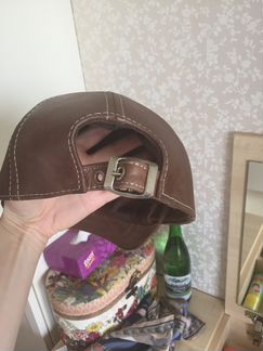 Кепка кожаная
