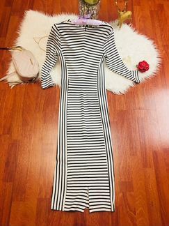 Платье в полоску